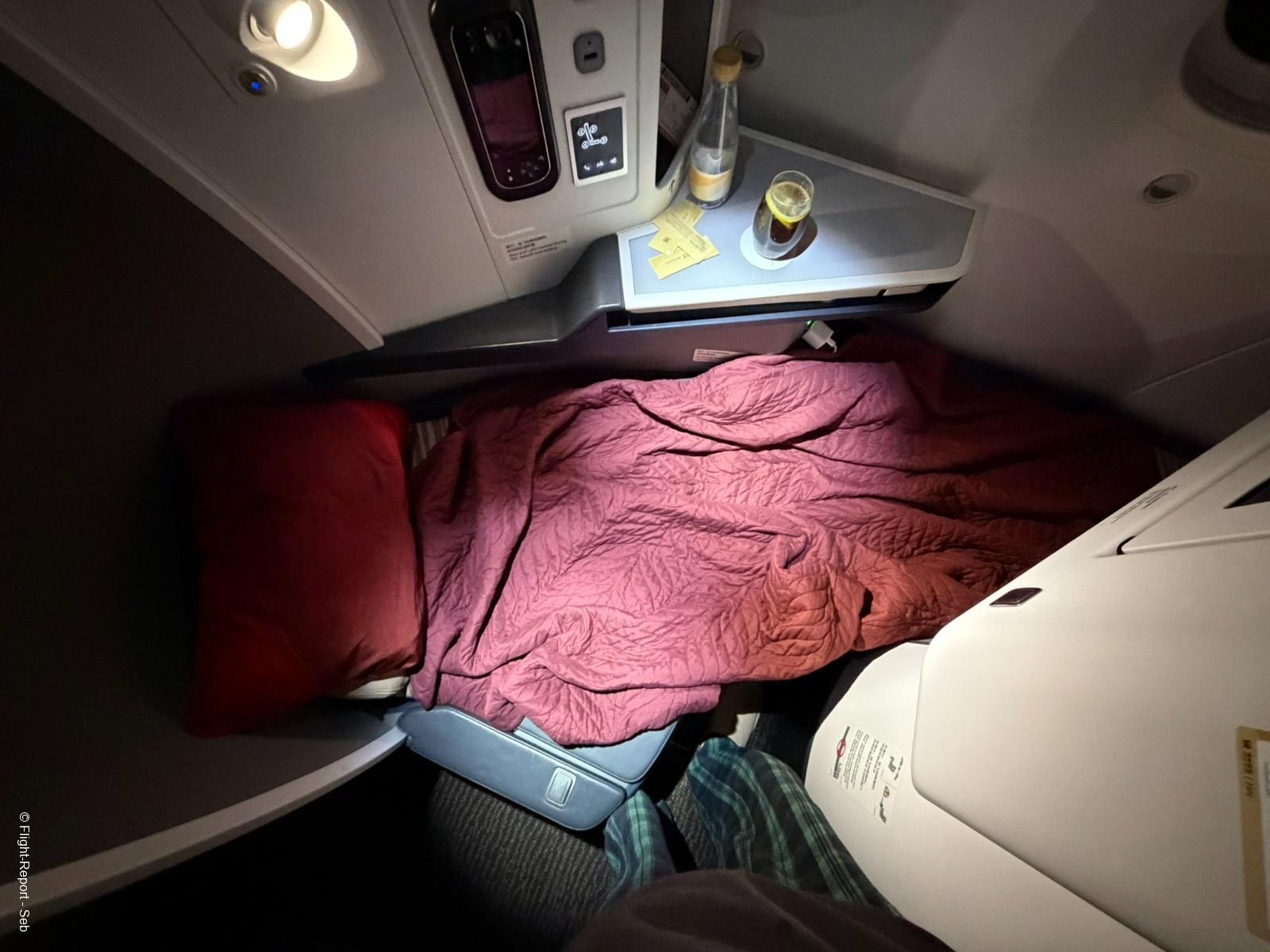 Hainan Airlines Shenzhen → Beijing