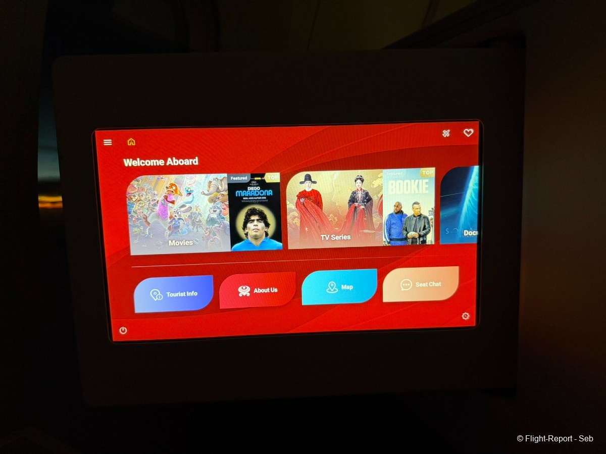 Hainan Airlines Shenzhen → Beijing