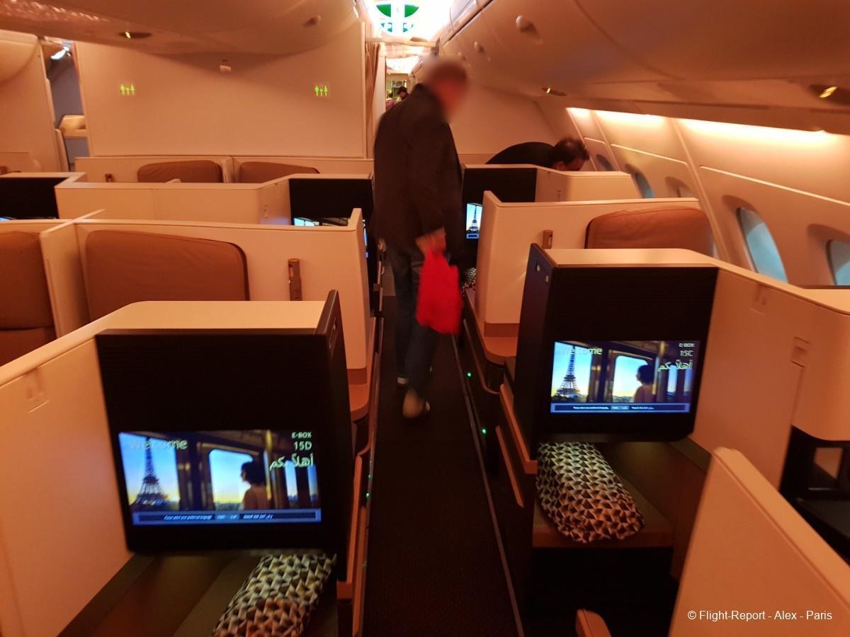 Etihad Airways Abu Dhabi → Paris