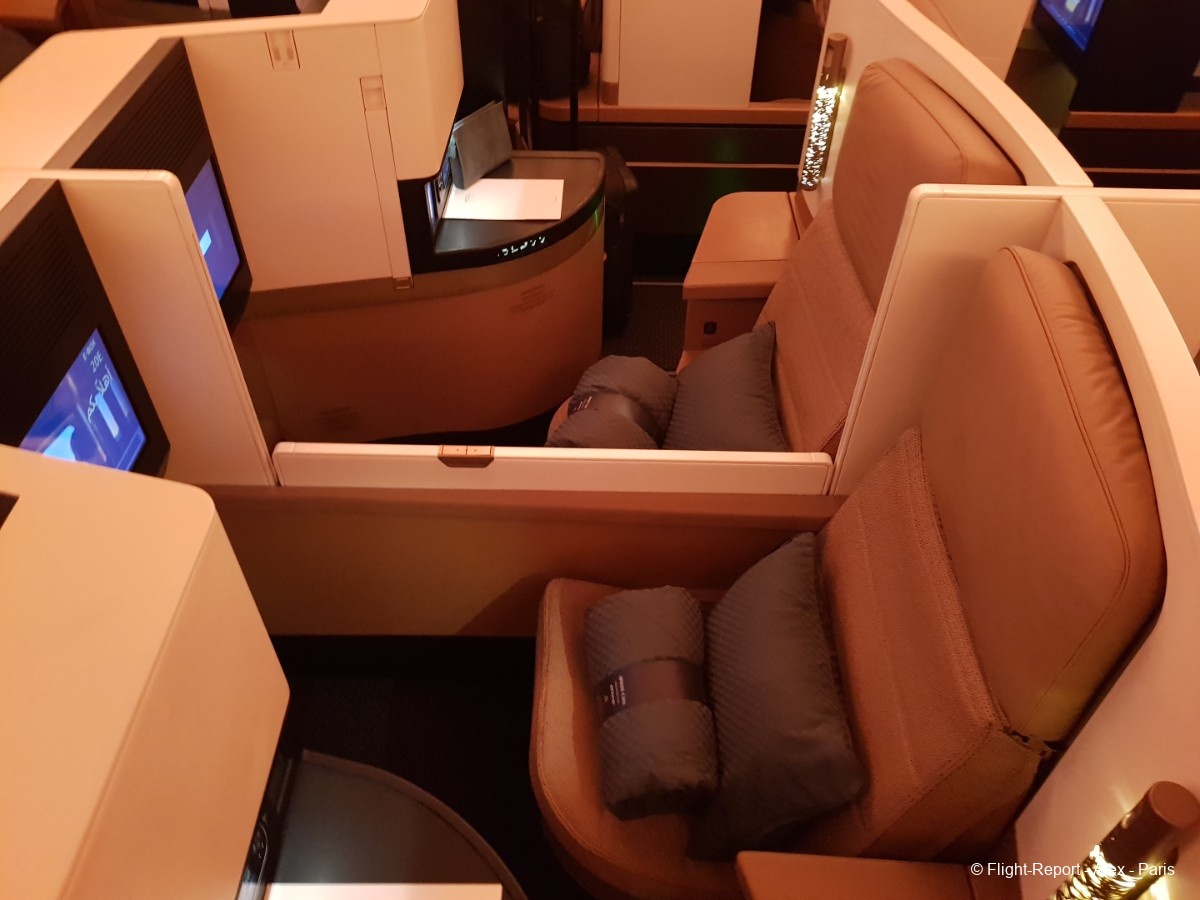 Etihad Airways Abu Dhabi → Paris