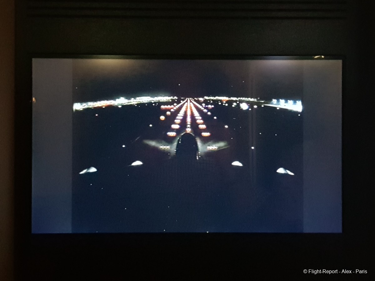 Etihad Airways Abu Dhabi → Paris