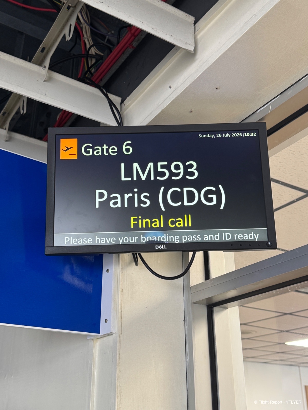 Loganair Jersey → Paris