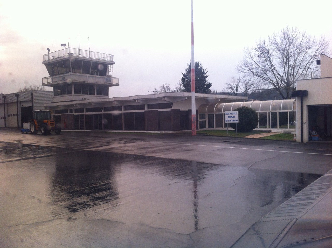 photo 17-fev-landing-bassillac-aeroport1