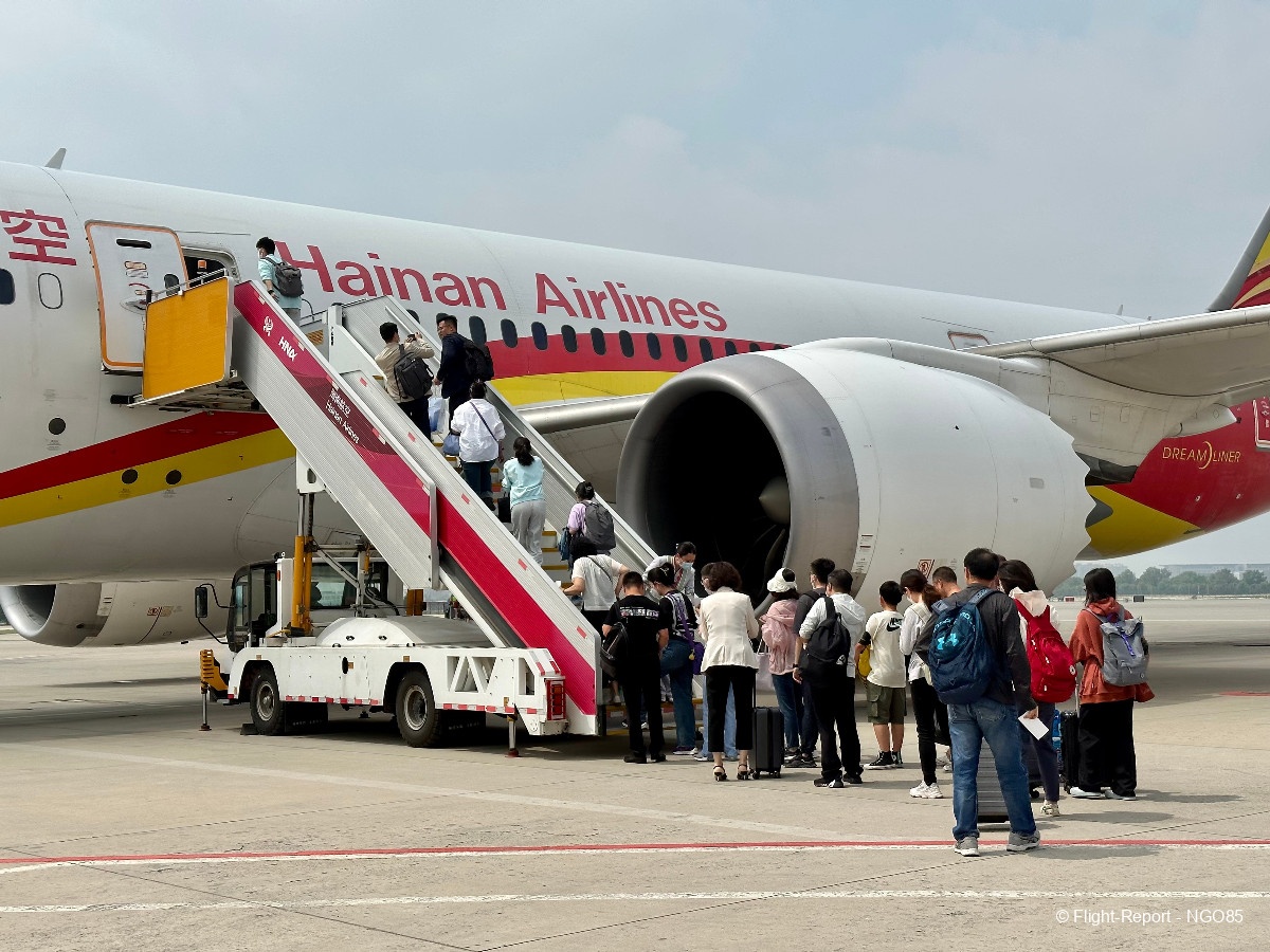 Hainan airlines 2025 lost baggage