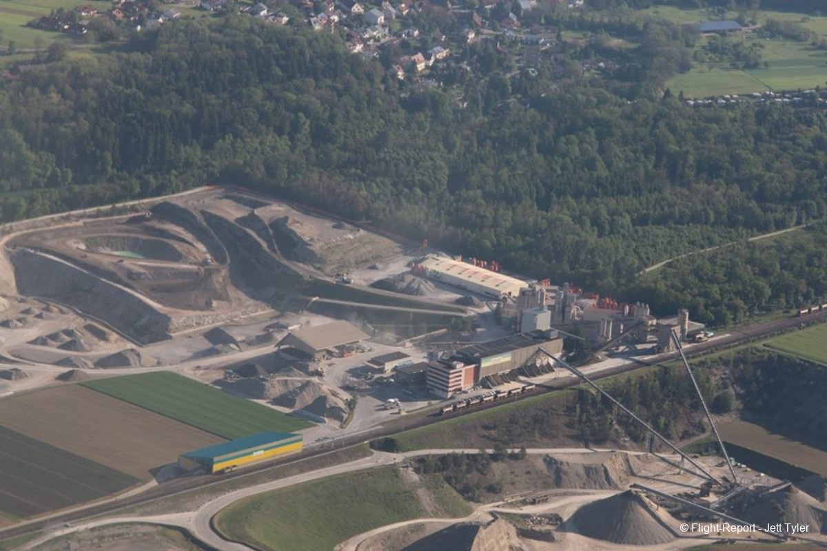 photo 19247828_1564775206878900_4880624978303840196_n