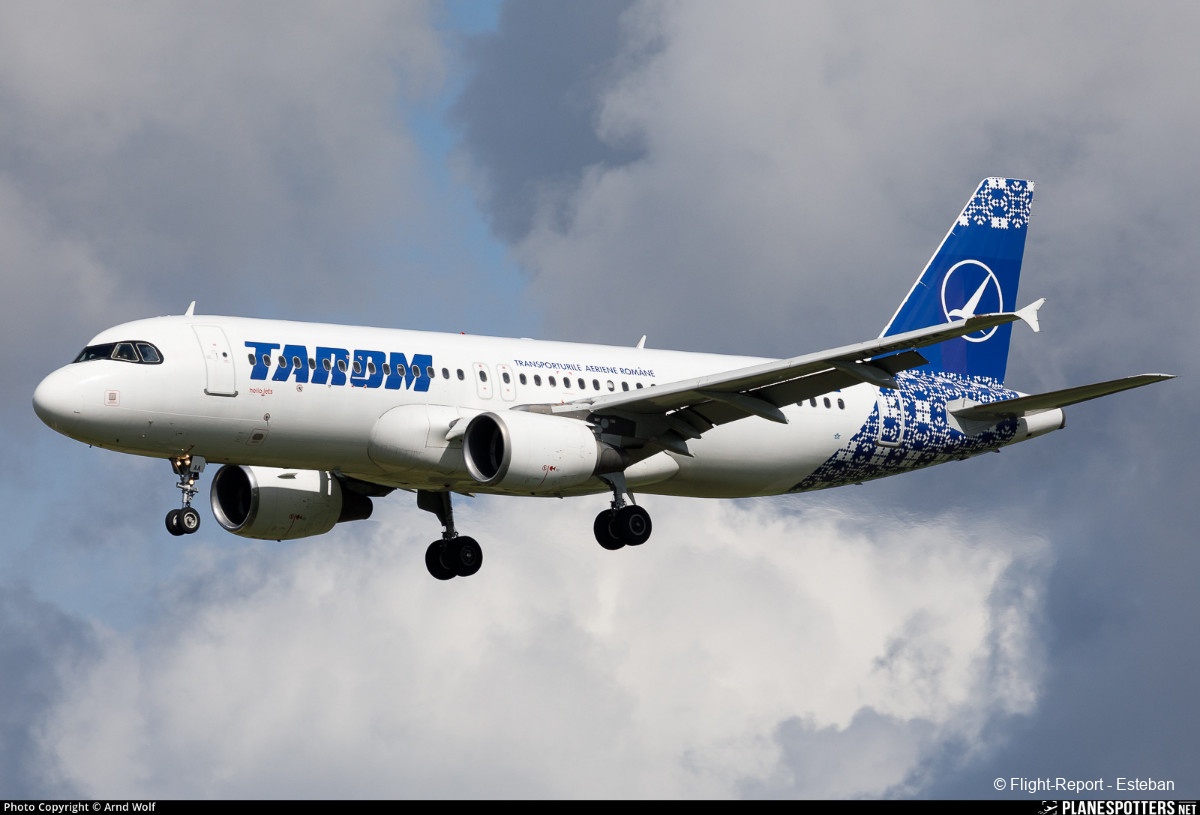 photo yr-haa-tarom-airbus-a320-216_planespottersnet_1937697_60d2025cd1_o