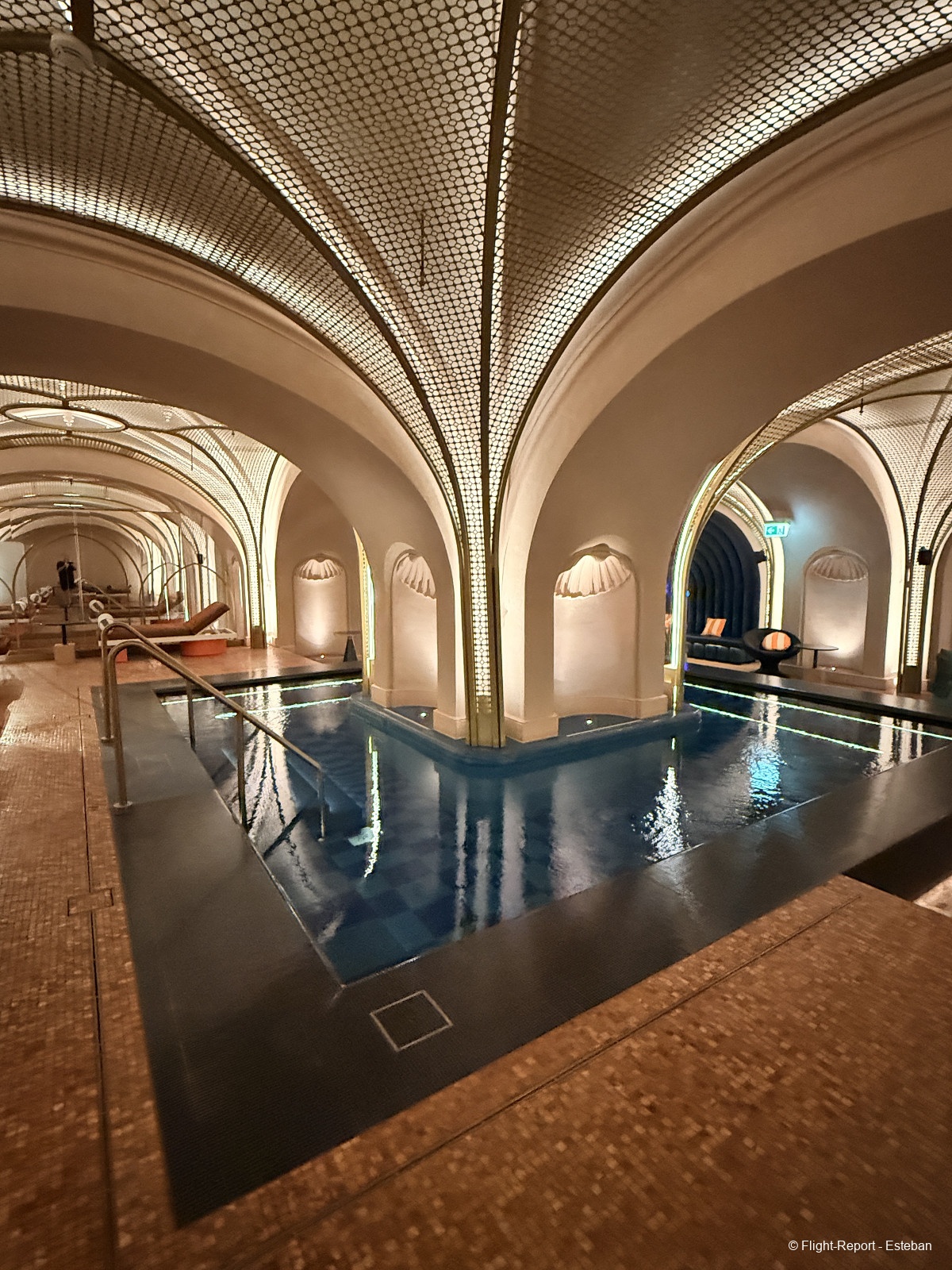 Austrian Airlines Budapest → Vienna