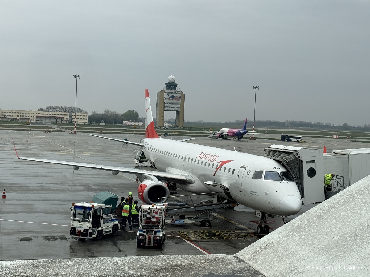 Austrian Airlines Budapest → Vienna