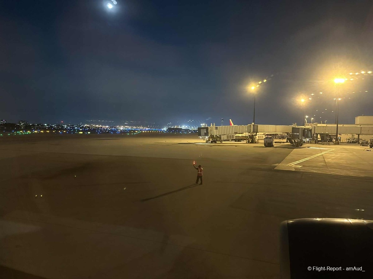 photo f10b1096-7e63-4bb3-a1ee-f11680e1cc89