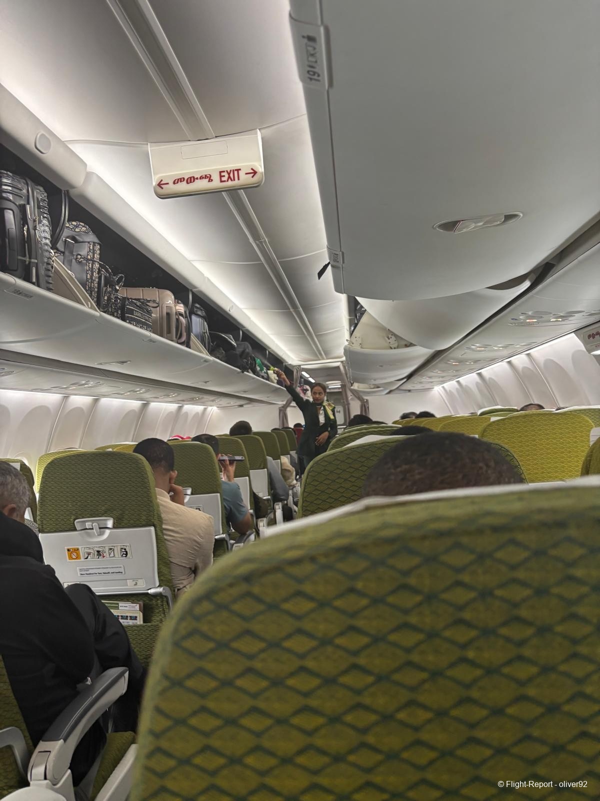 photo 6fad27a5-642a-4f5f-aa50-e42e6269db61