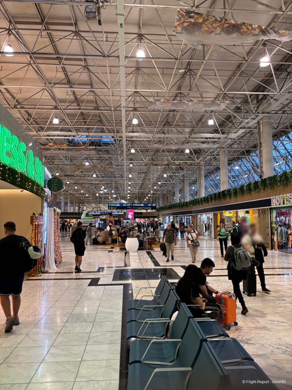 photo 8b682c06-73a3-4a6e-9f5c-5a4089b7b8e4-16406