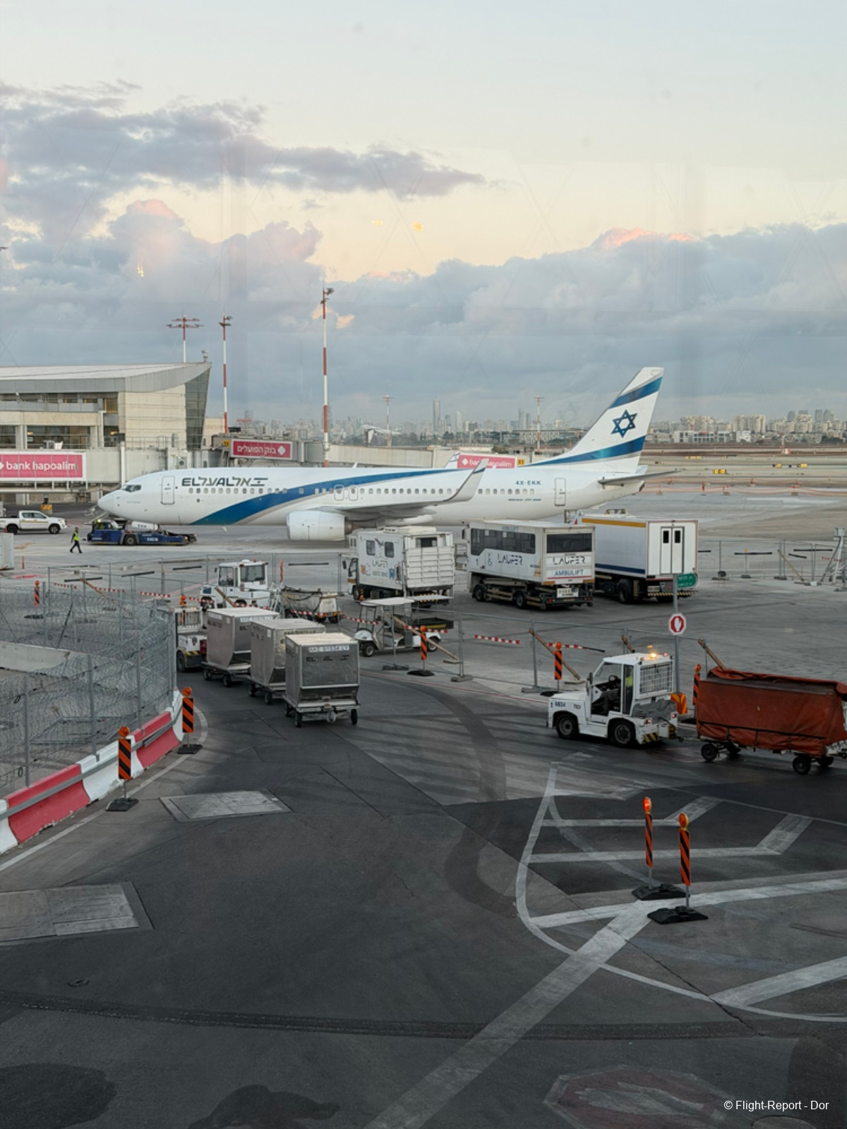 photo photo-10-10-2025-6-40-37