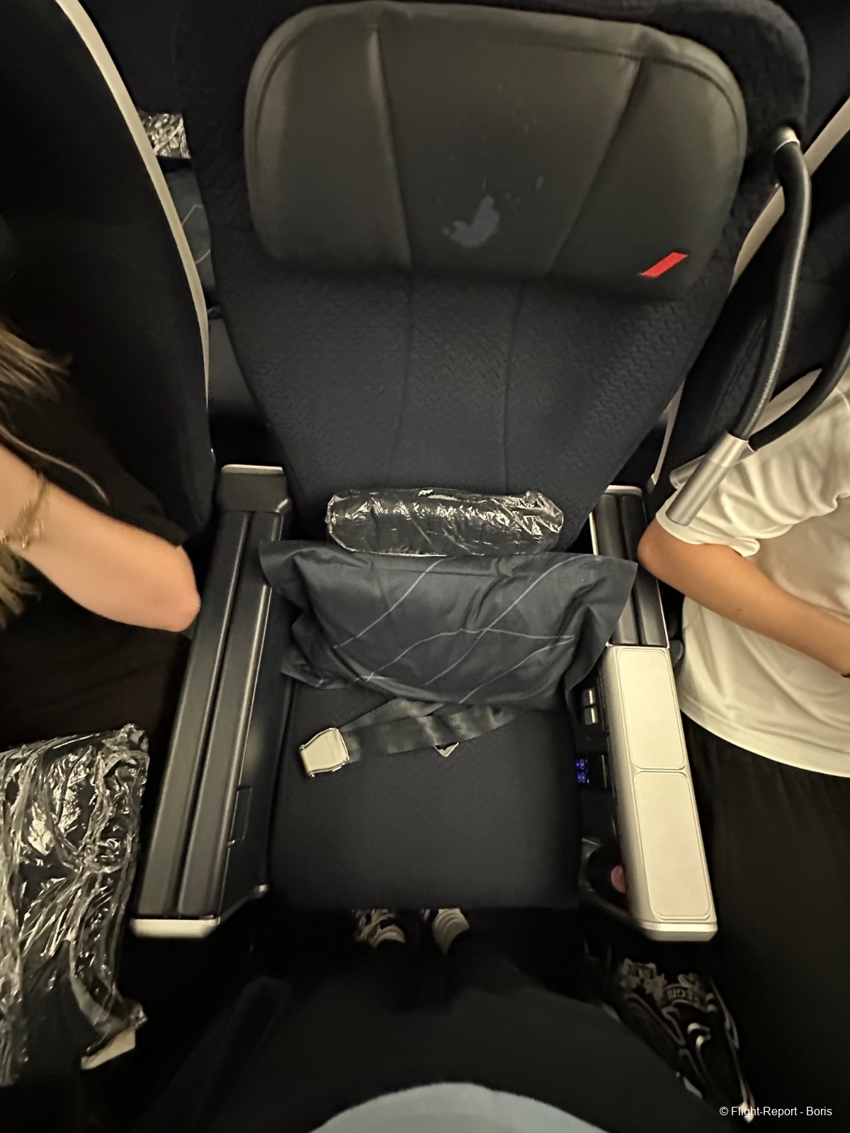 Air France Hong Kong → Paris