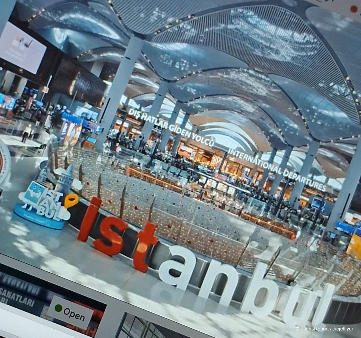 Turkish Airlines Istanbul → Manchester