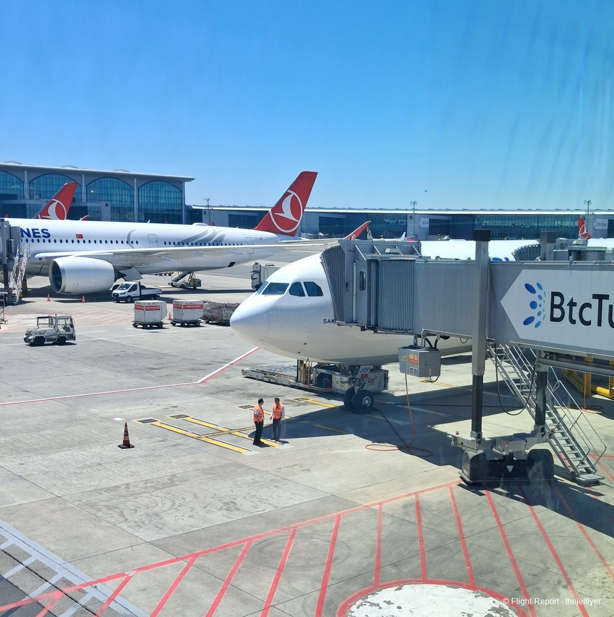 Turkish Airlines Istanbul → Manchester