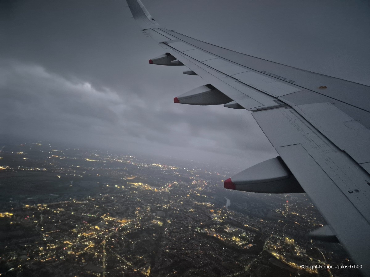 photo 20250518_211852