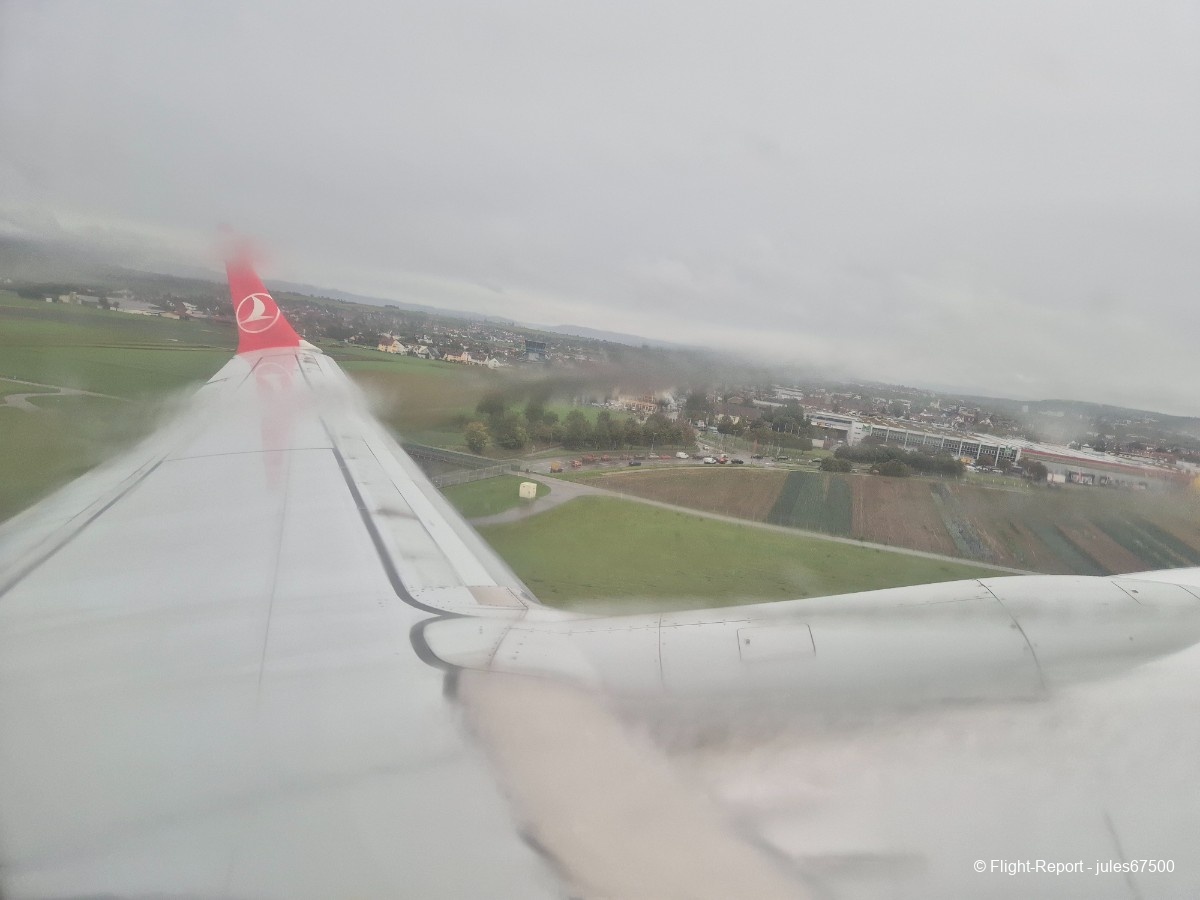 Turkish Airlines Stuttgart → Istanbul