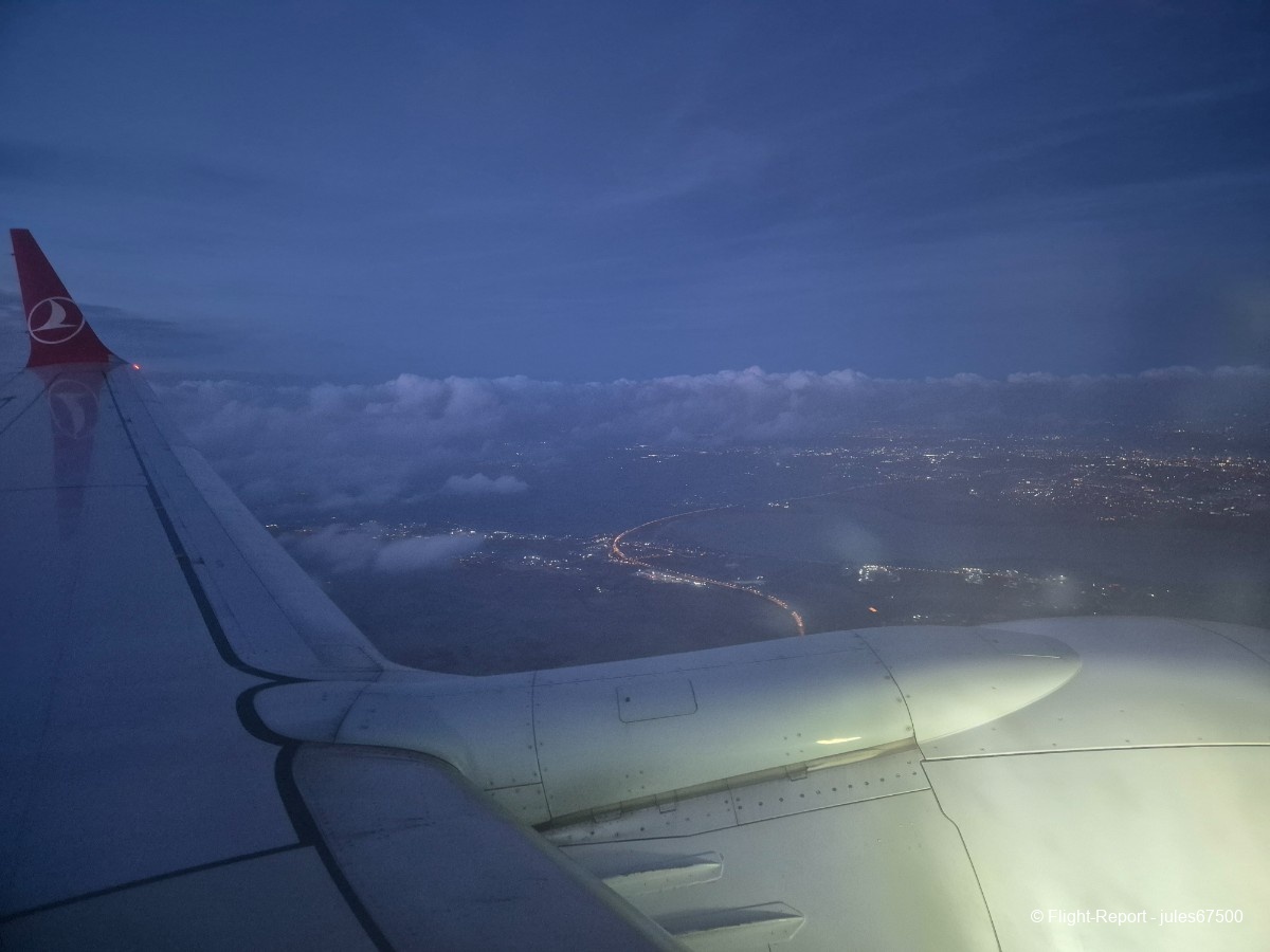 Turkish Airlines Stuttgart → Istanbul