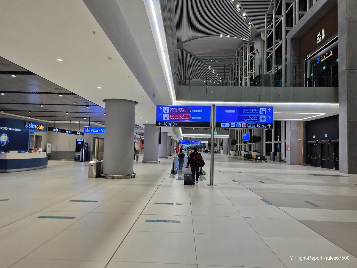 Turkish Airlines Stuttgart → Istanbul