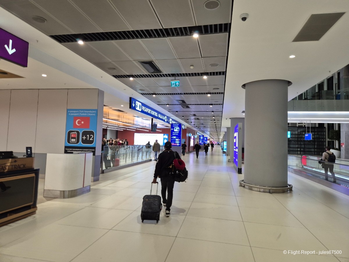 Turkish Airlines Stuttgart → Istanbul