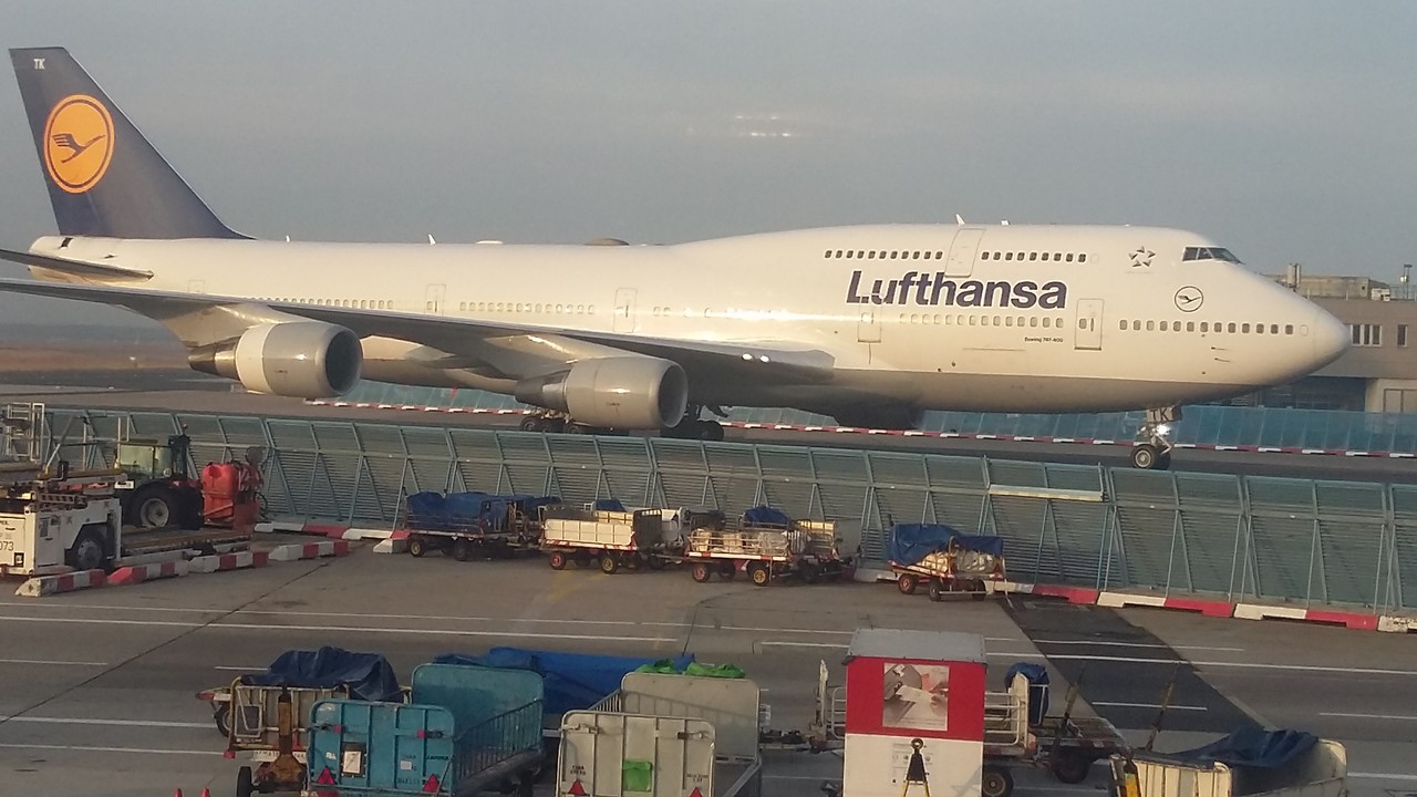 photo 747-lufth-1