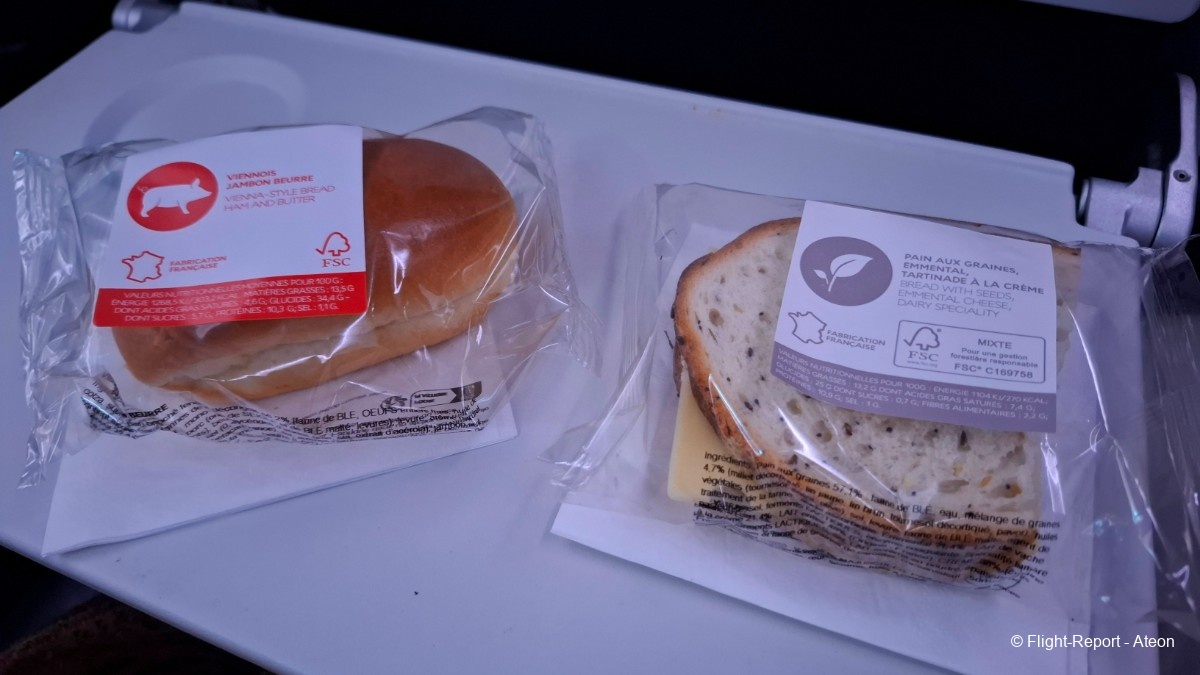 photo 20251128_214318