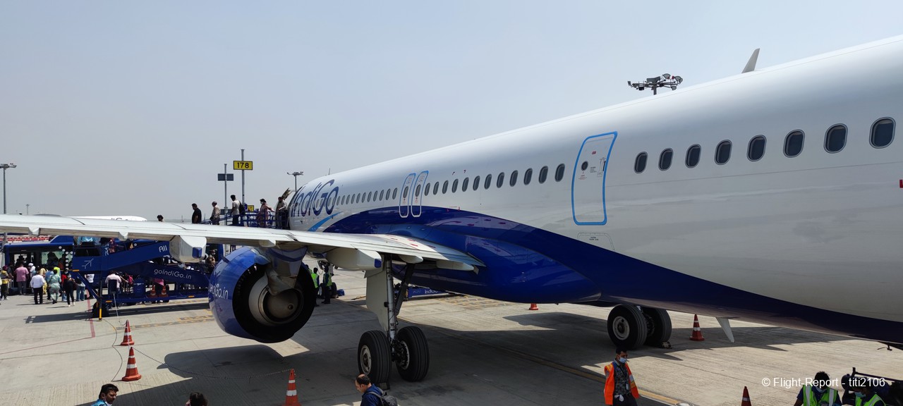photo 005-indigo-flight-back-to-delhi-67