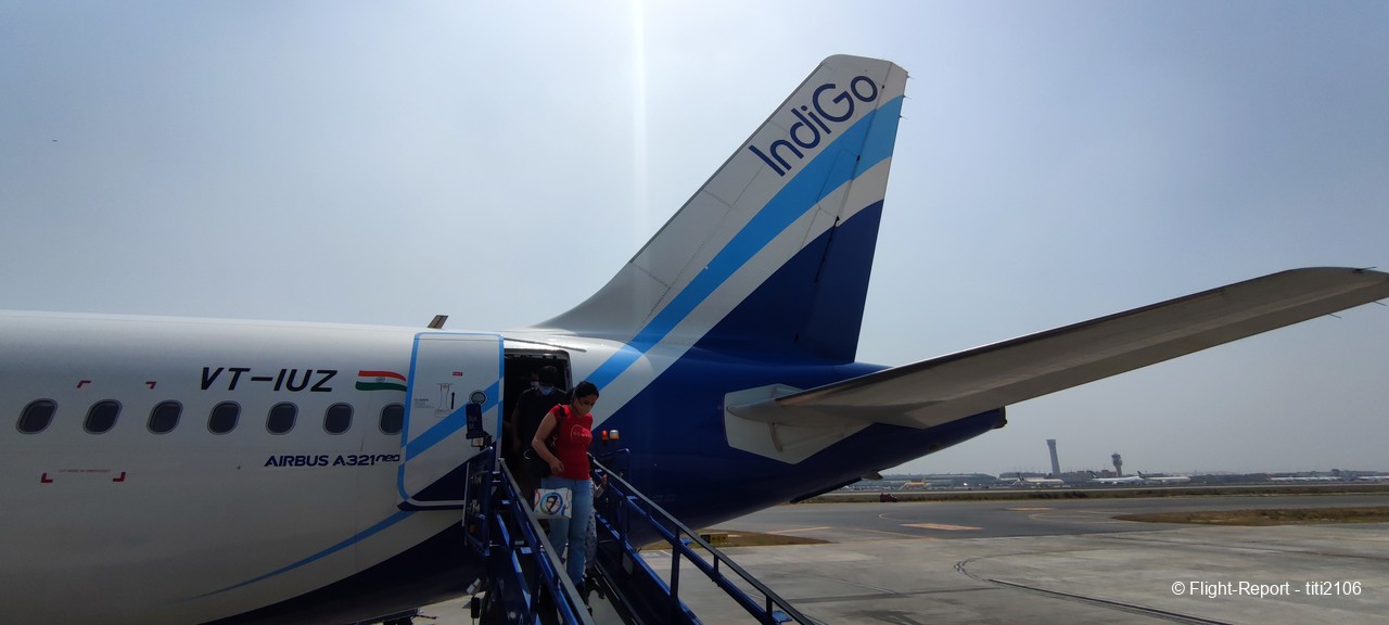 photo 005-indigo-flight-back-to-delhi-71