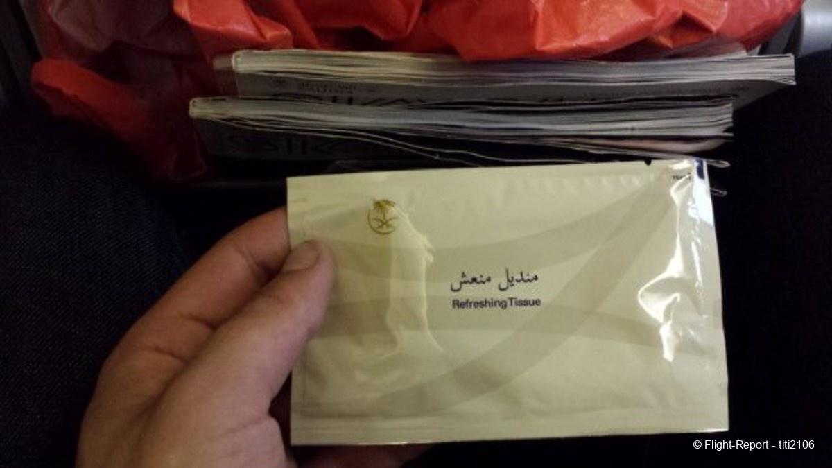 photo 025-saudia-dhaka-jeddah-cdg-10_1
