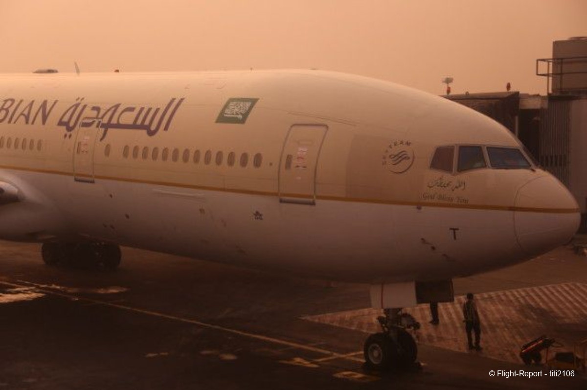 photo 025-saudia-dhaka-jeddah-cdg-58_1