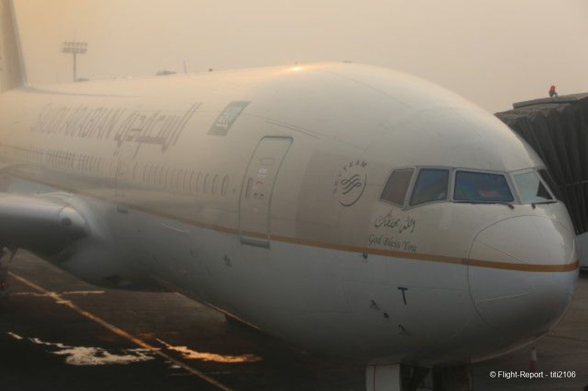 photo 025-saudia-dhaka-jeddah-cdg-65_1