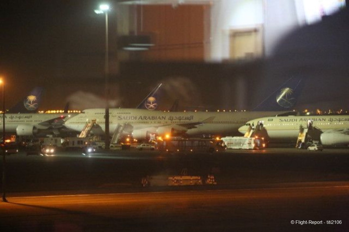 photo 025-saudia-dhaka-jeddah-cdg-84_1
