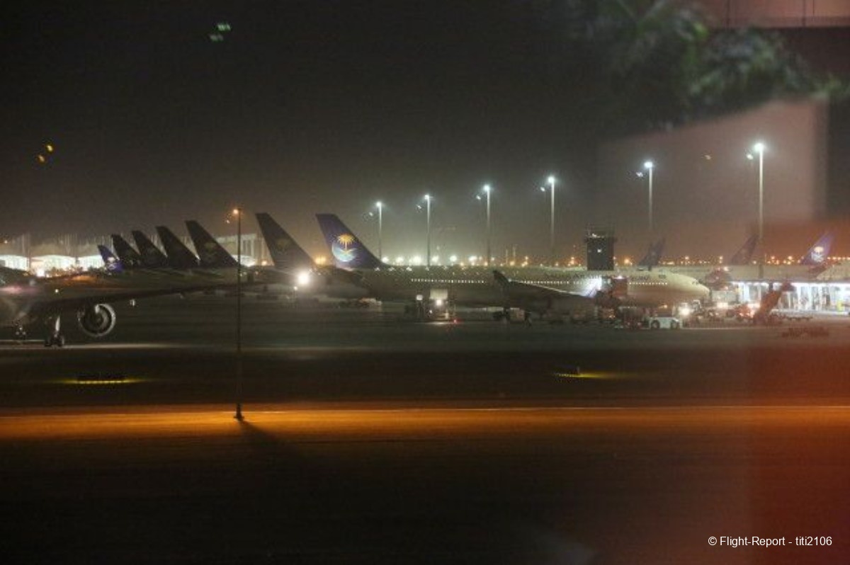 photo 025-saudia-dhaka-jeddah-cdg-86_1