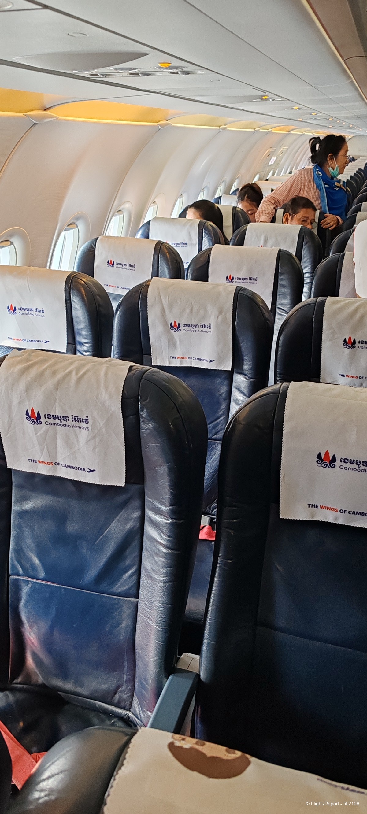 photo 004-cambodia-airways-flight-bangkok-phnom-penh-35