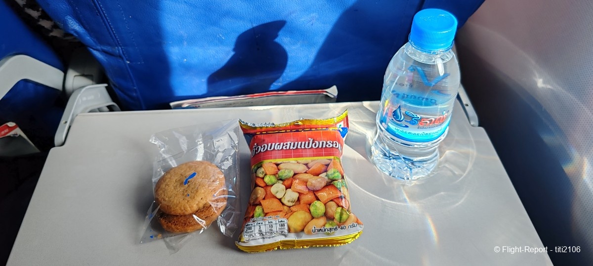 photo 004-cambodia-airways-flight-bangkok-phnom-penh-54