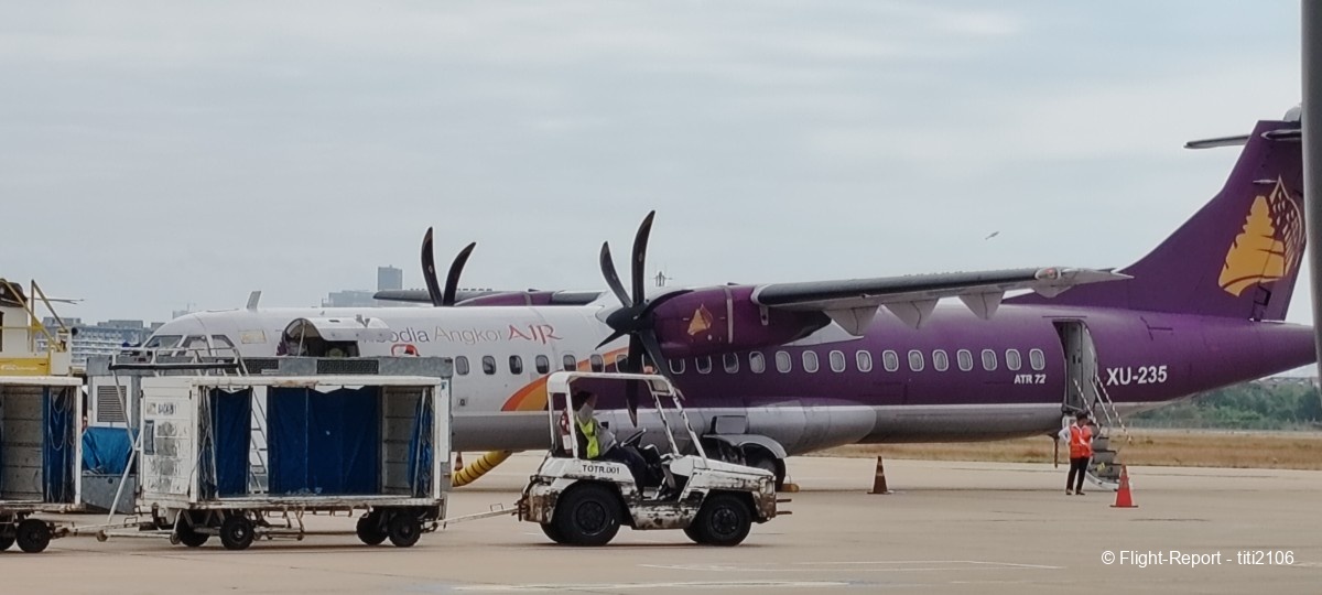 photo 018-flight-air-cambodia-pnh-siem-reap-32