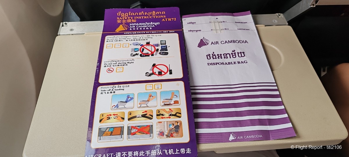 photo 018-flight-air-cambodia-pnh-siem-reap-60