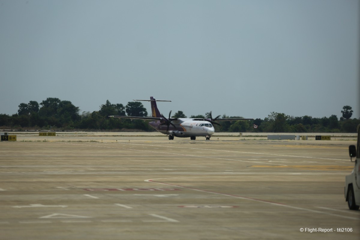 photo 044-flight-air-cambodia-siem-reap-sihanoukville-93