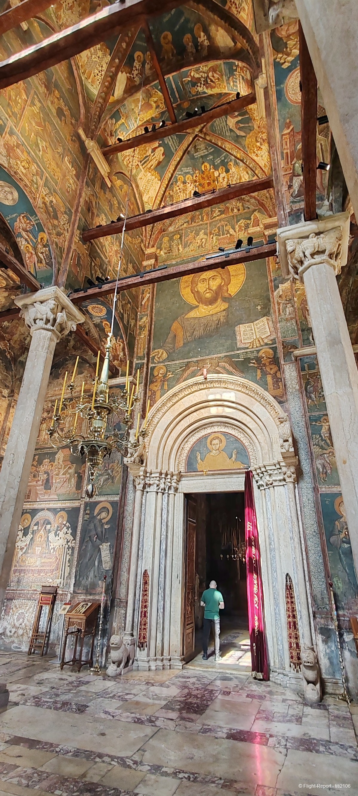 photo 011-decani-monastery-26