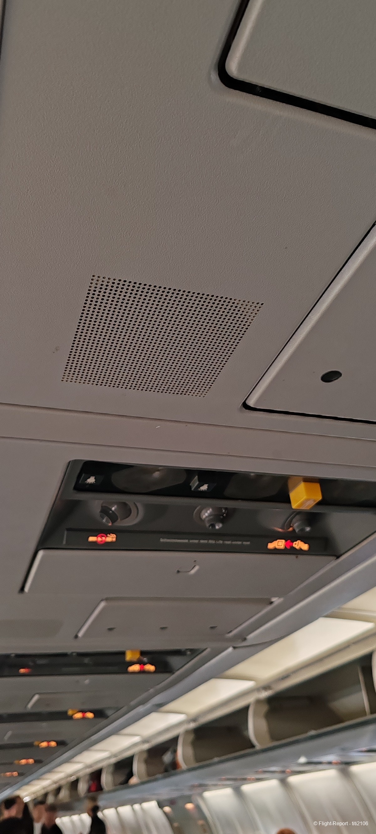 photo 019-flight-to-zrh-and-cdg-113