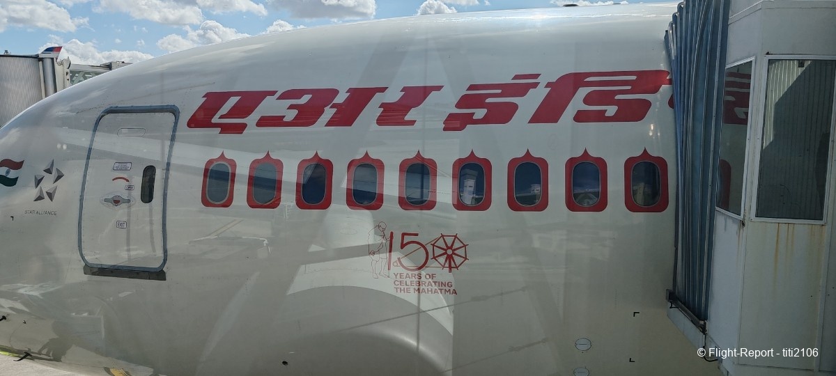photo 001-air-india-cdg-del-12-09-25-48