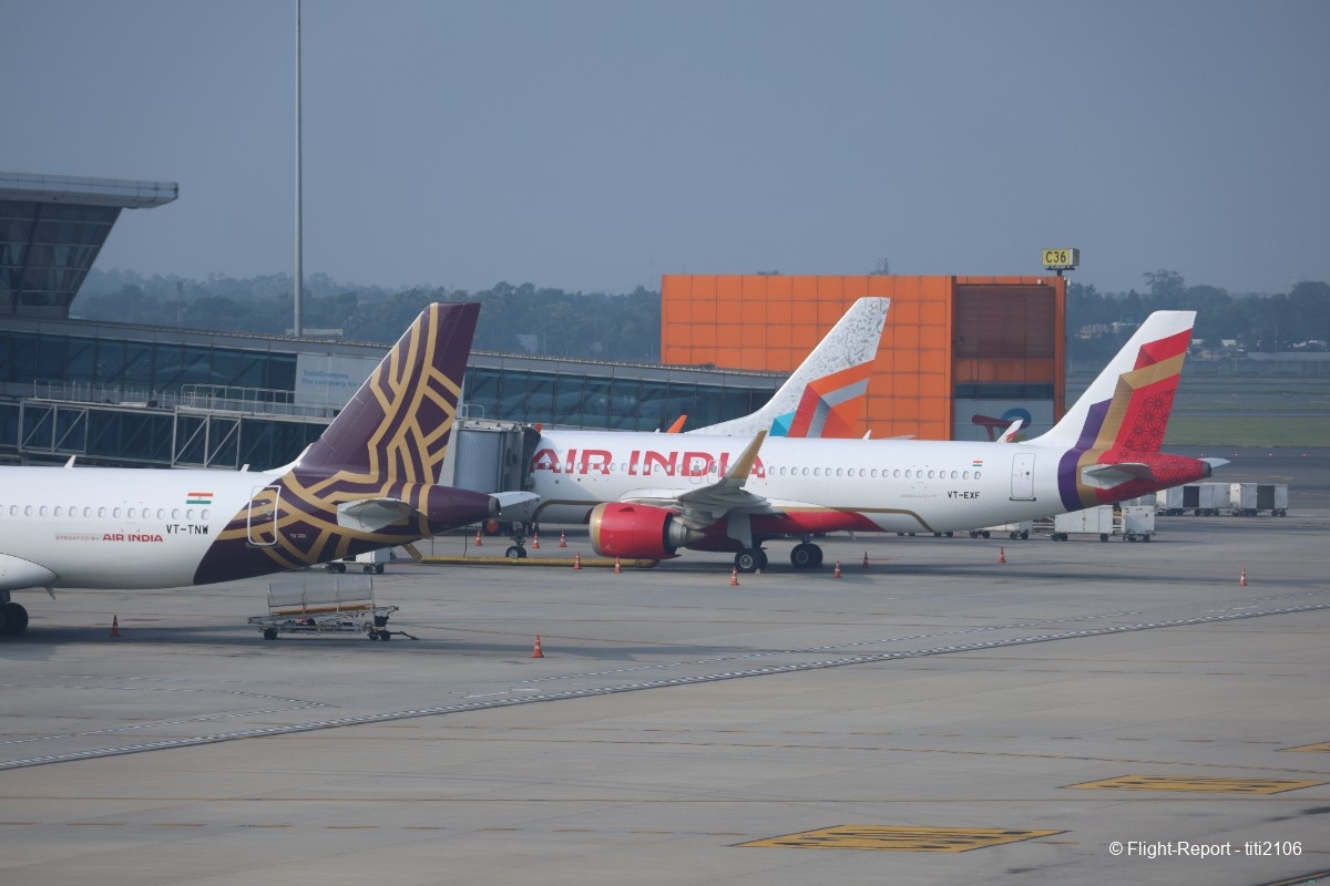 photo 004-bhutan-airlines-delhi-ktm-paro-16