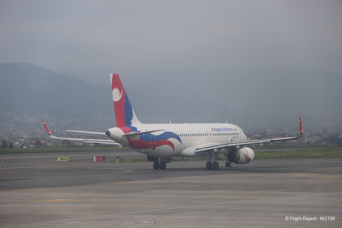 photo 004-bhutan-airlines-delhi-ktm-paro-161