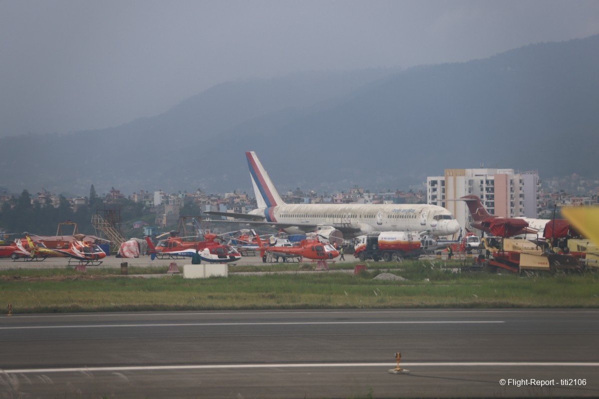 photo 004-bhutan-airlines-delhi-ktm-paro-182