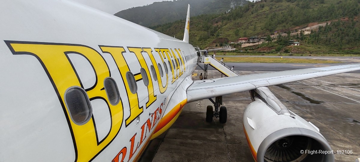 photo 004-bhutan-airlines-delhi-ktm-paro-372