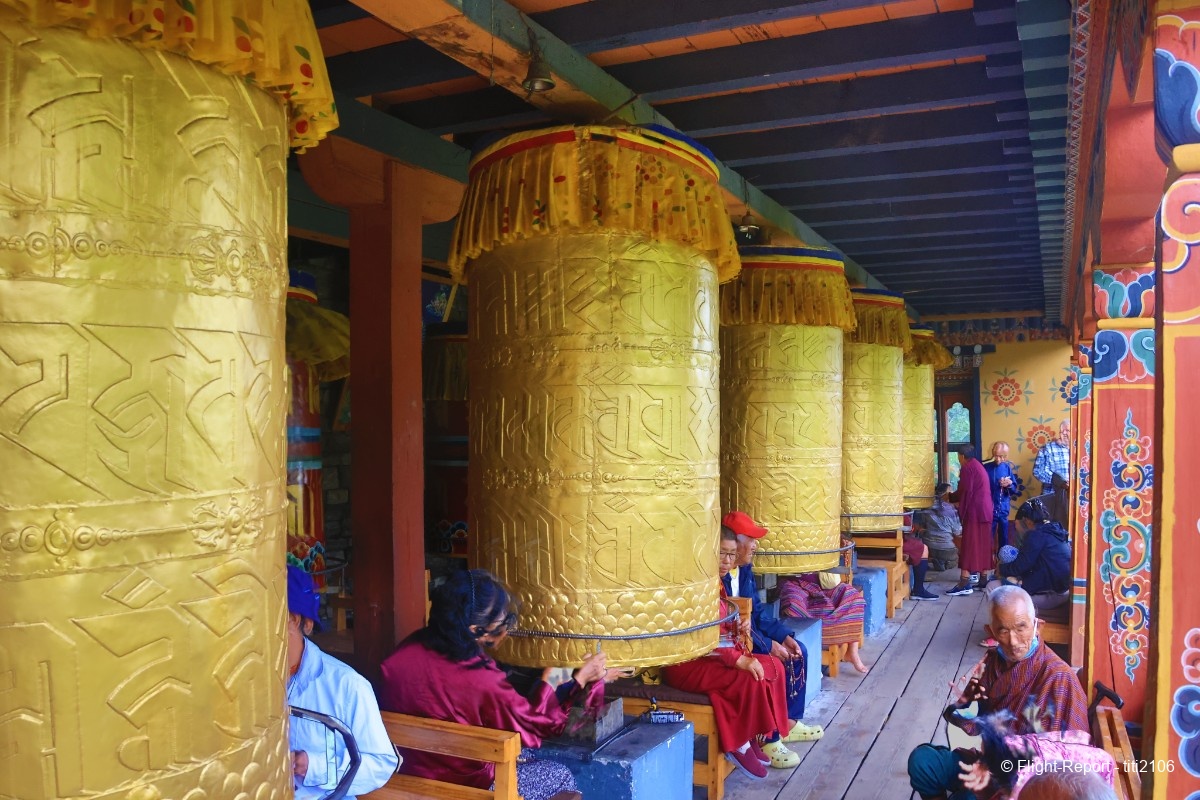 photo 011-national-memorial-chorten-7