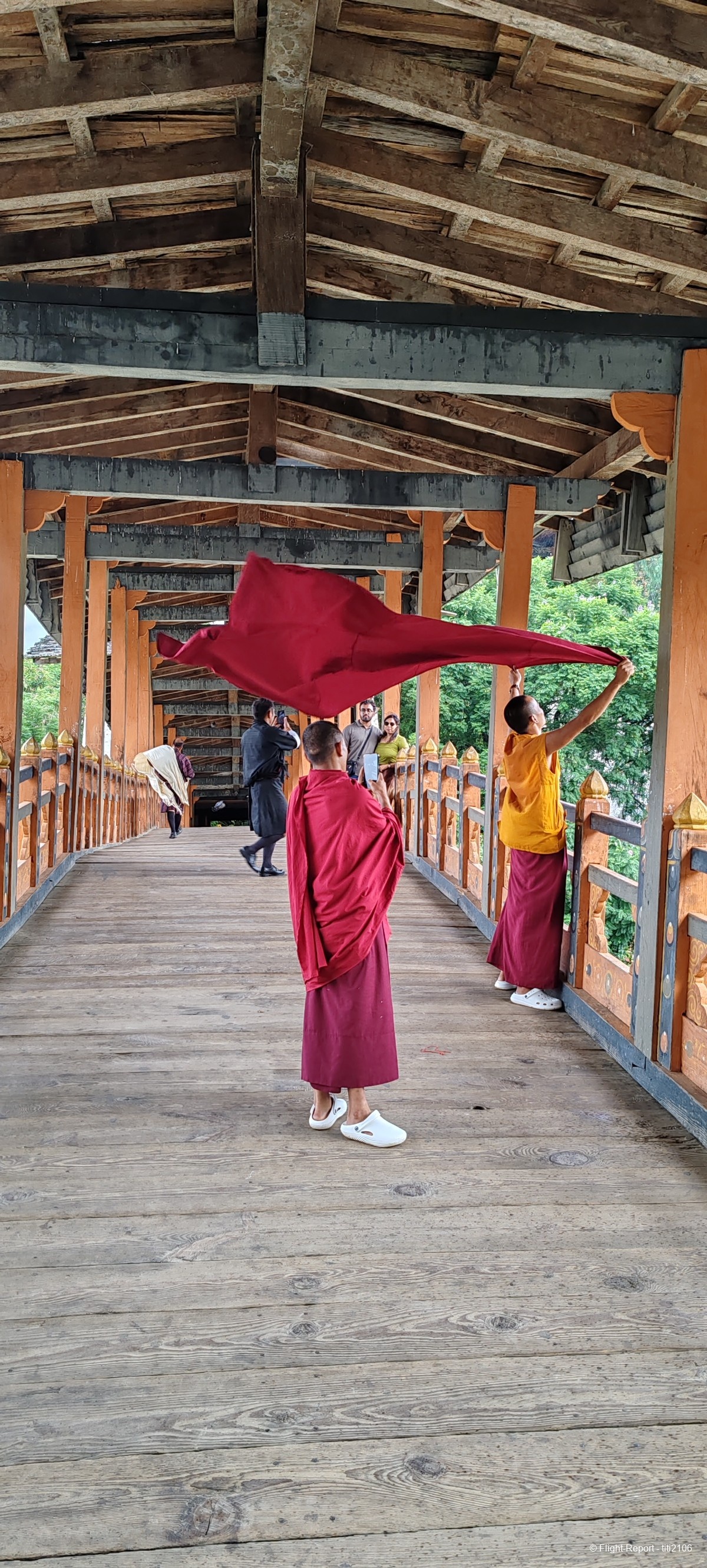 photo 015-punakha-dzong-28
