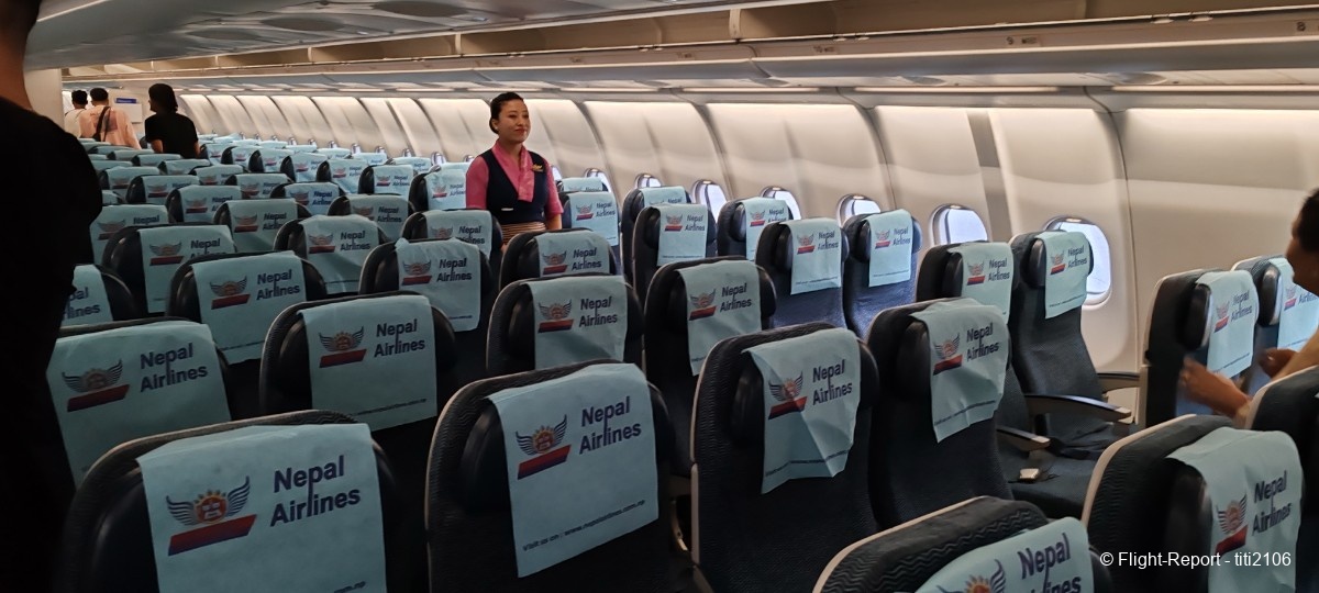 photo 031-nepal-airlines-katmandou-delhi-115