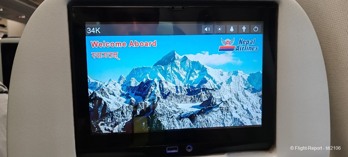 photo 031-nepal-airlines-katmandou-delhi-128