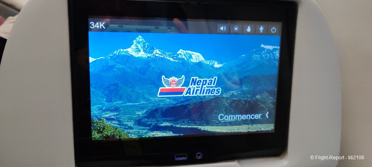 photo 031-nepal-airlines-katmandou-delhi-136
